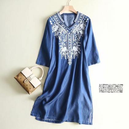 Women's Wholesale V-neck Embroidered..