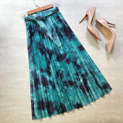 Tie-dyed Splashed Ink, Printed Belt, Long Pleated..