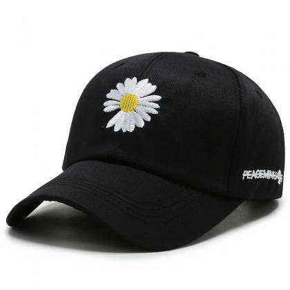 New style, small Daisy baseball cap..