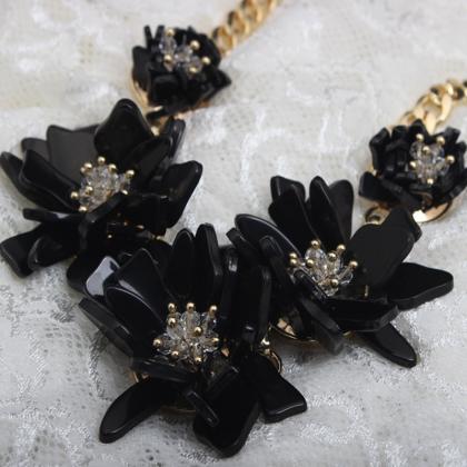 Handmade Resin Flower Necklace, Earring Set,..