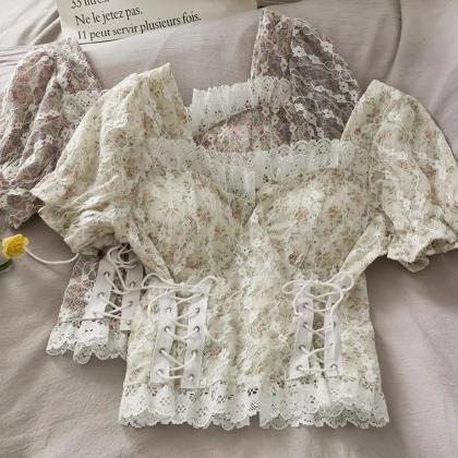 Splicing Hollow, Lace Bubble Sleeves, Small Shirt..