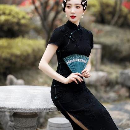 Improved Fashion Ladies Lace Cheongsam, Long Black..