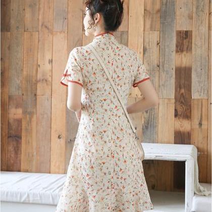Vintage, Improved Cheongsam, Contrasting Colors..