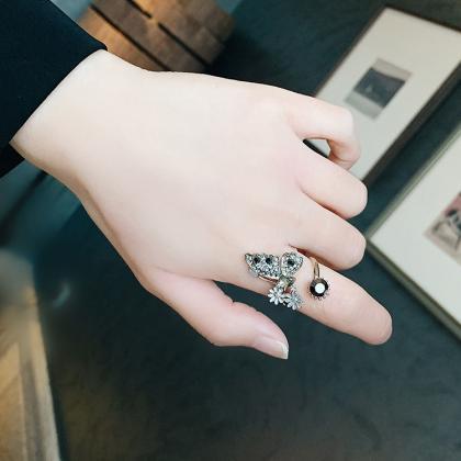 Vintage, butterfly ring, stylish in..