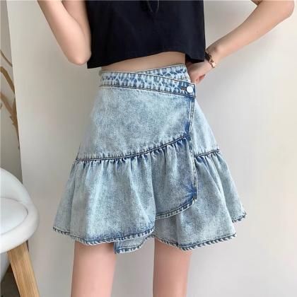 Sweet cool skirt , little skirt, ve..