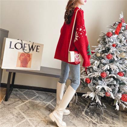 Christmas sweater, sweet, lazy loos..