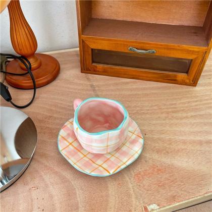 Pink Plaid Ceramic Coffee Cup Set I..
