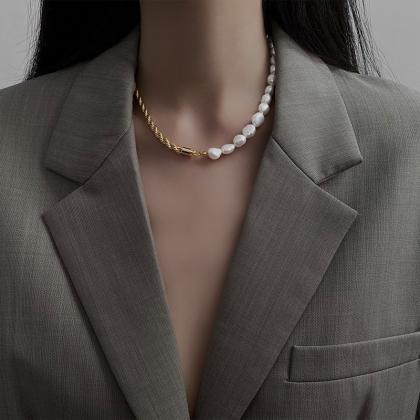 Elegant Pearl Stitching Chain Necklace