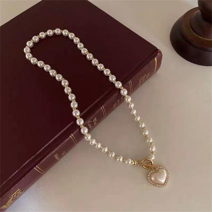 Pearl Heart Pendant Necklace Ladies Gold Plated..