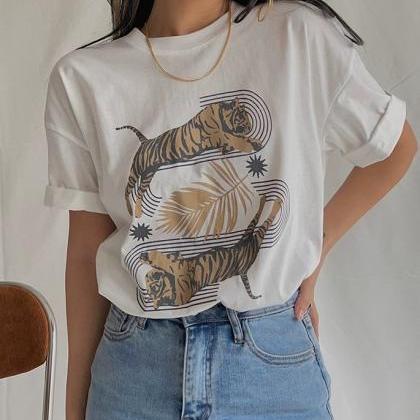 Double Tiger Leaf Print T-shirt, Vintage, White..