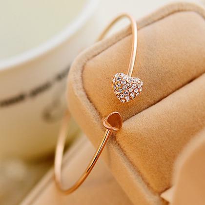 Fashion Love Crystal Double Heart Cuff Bracelet..