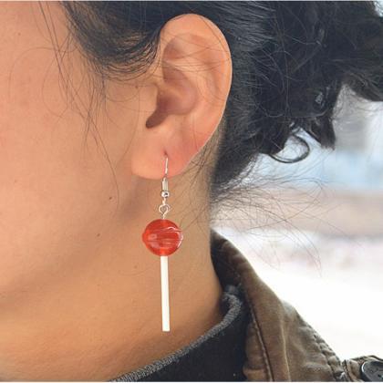 Women's Resin Earrings Simulation..