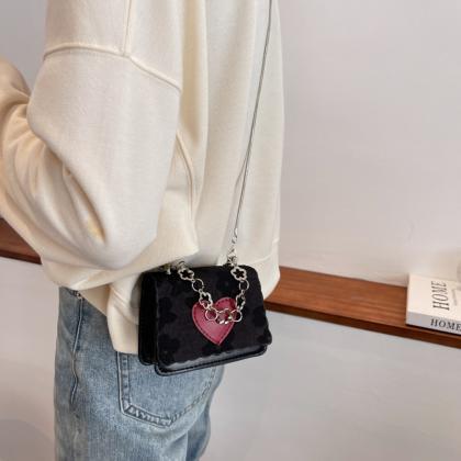 Mini Women Handbag Heart Shaped Embroider..