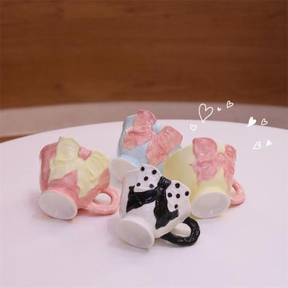 Korean Hand-painted Three-dimensional Bow Ceramic..