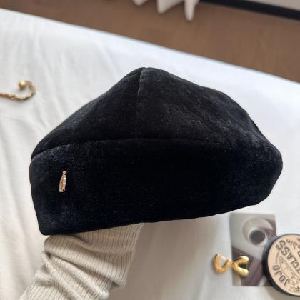 Autumn Black Velvet Berets Caps For Women Luxury..