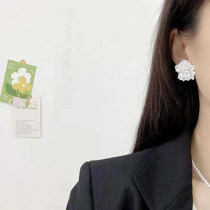 Korean Earings Fashion Jewelry White Cracked Petal..