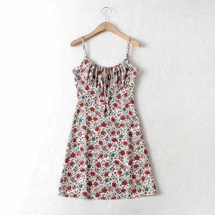 Sexy, Small Flower Print Slim-fitting High-waisted..