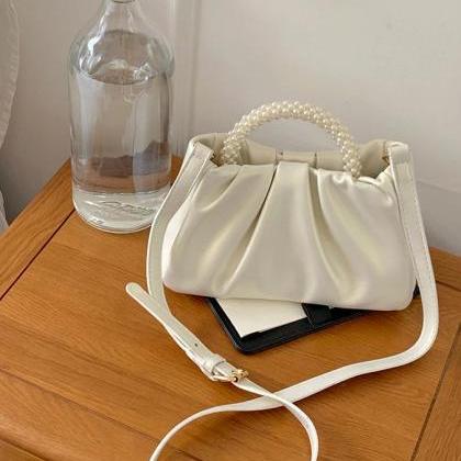 Elegant Pearl Clutch Bag