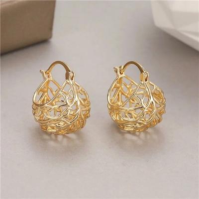 Gold Color Hollow Hoop Earrings Women Newly Designed Temperament Girls Ear Accessories Wedding Party Fashion Jewelry