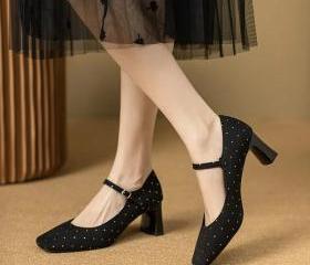 Heartbeat Polka Mary Jane Kitten Heels with Heart Strap main image 1