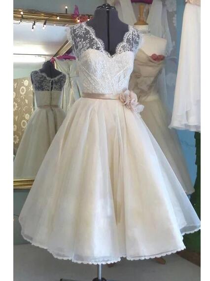 V-neck Prom Dress Tulle Party Dress White Homecoming Dress,custom Made