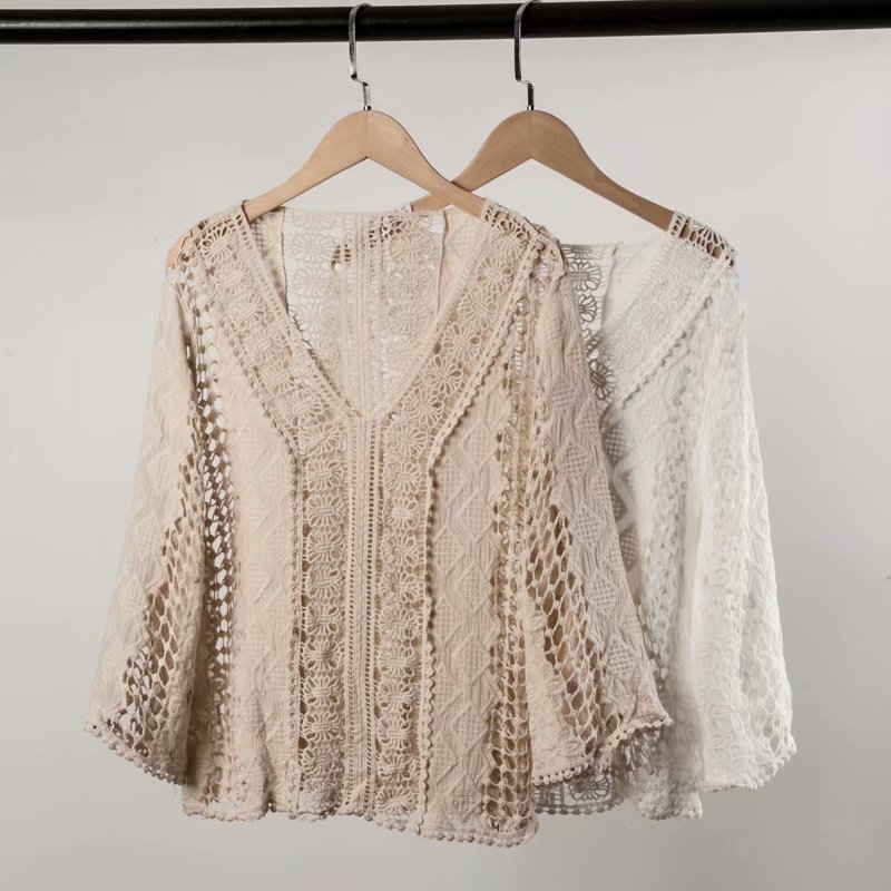 Women's Wholesale V-neck Lace Hollowed-out Hook Pullover Shirt