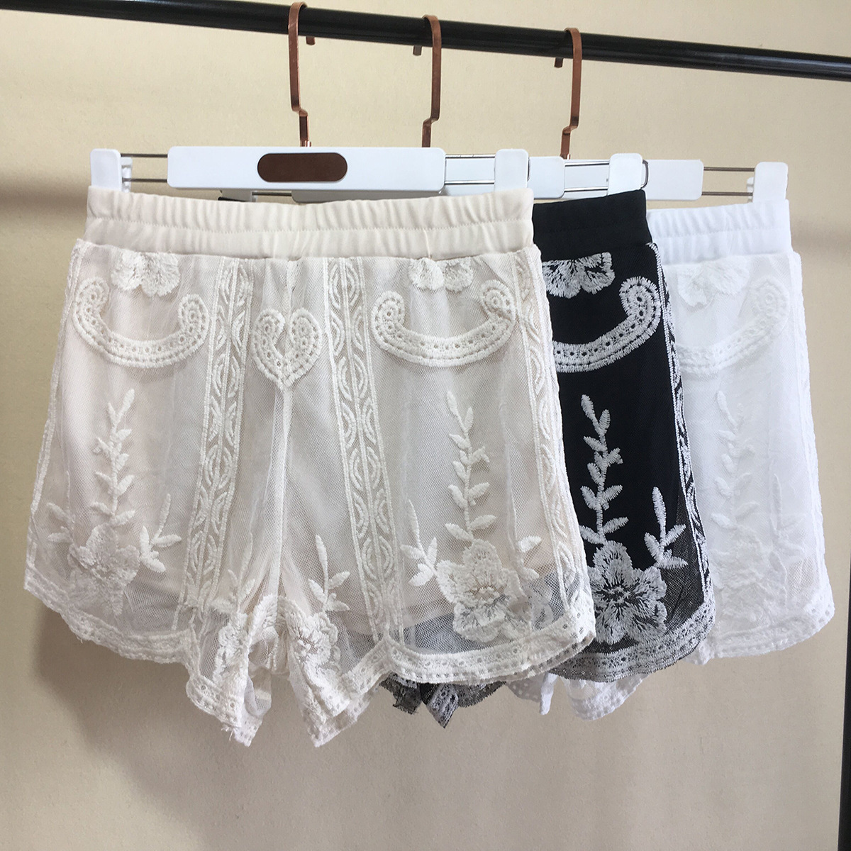 Lace Shorts For External Wear, Hook Flower Hollowout, All-match Leggings, Embroidered Breathable Three Safety Pants