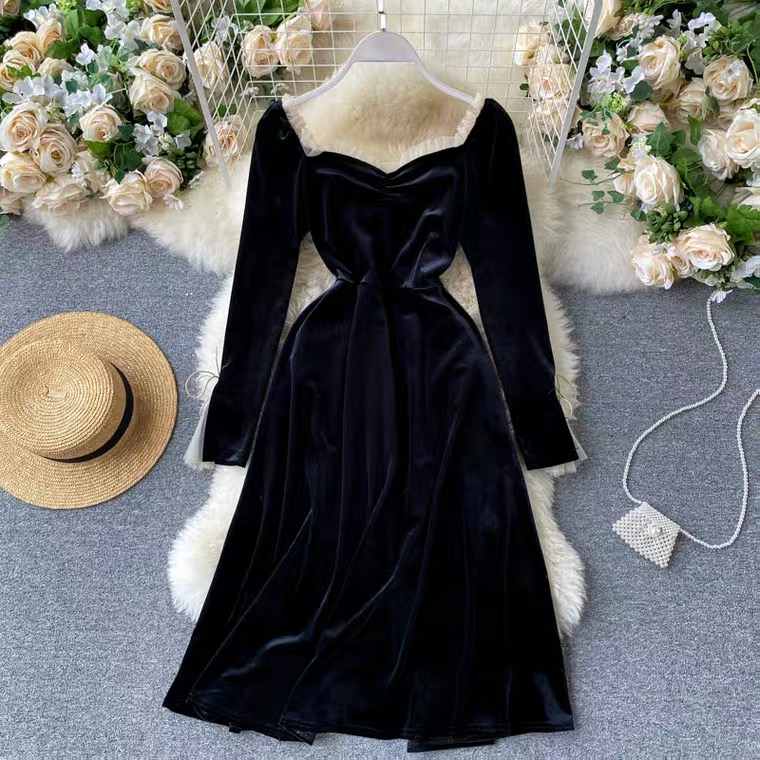 Palace Style Dress, Vintage Velvet Prom Dress, Long Sleeve Dress
