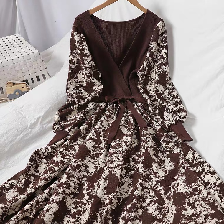 Spring And Autumn, Stitching Pullover Knitted Dress, V-neck Tie Dress, Floral Big Swing Dress