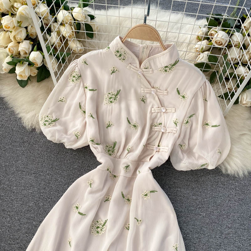 Vintage, Temperament, Improved Cheongsam, Standing Collar Short Sleeve Plate Button, Embroidered Gentle Wind Dress,chinese Style