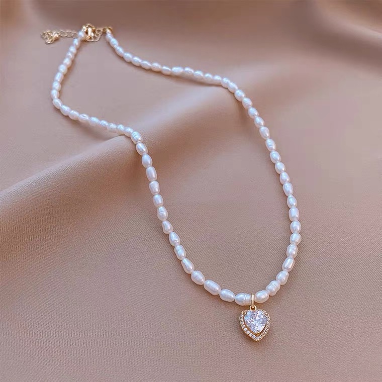 Fresh Water Pearl Neck Chain, Heart Zircon, Vintage Delicate Necklace, Simple Collarbone Chain