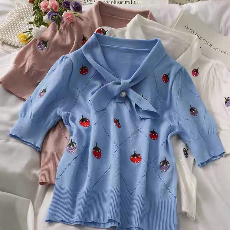 Sweet Wind, Strawberry Embroidered Knit T Shirt, Plaid Short Sleeve Small Shirt