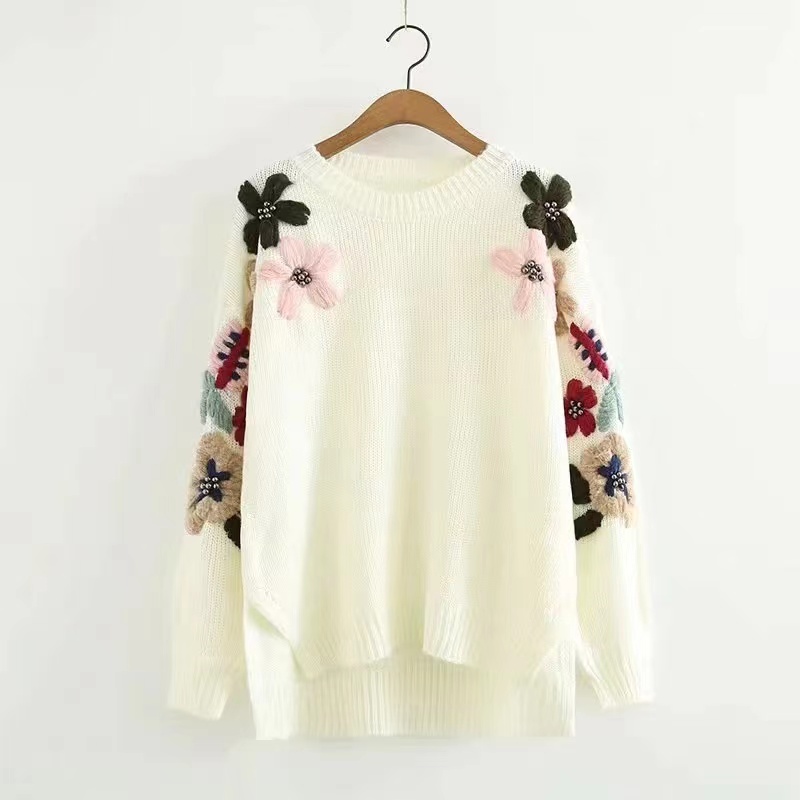 Hand-beaded Flowers, Embroidered Round Neck Pull-over, Little Fresh Baggy Sweater