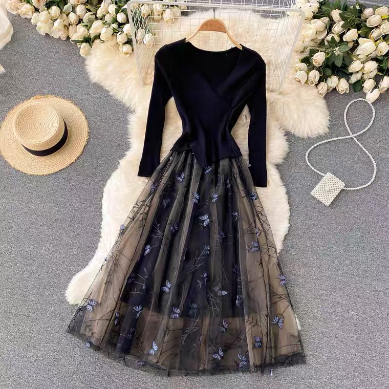 V-neck, Temperament Waist Dress, Three-dimensional Bow Mesh Stitching, Knitted False Two Midi Dress
