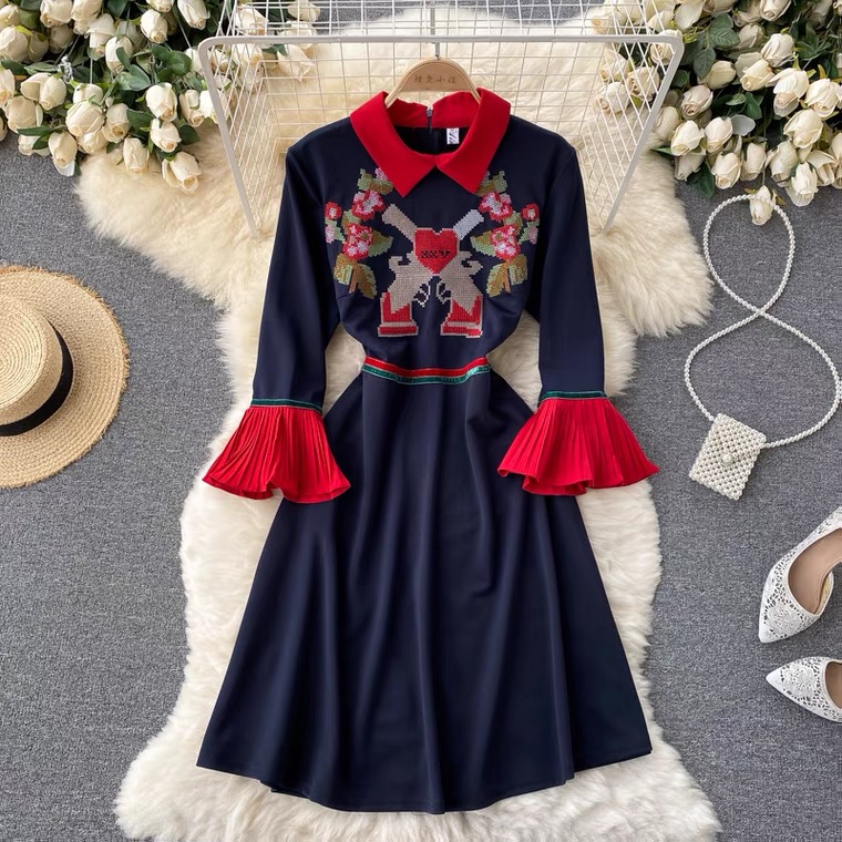 Heavy Embroidery Dress, Horn Sleeve Lapel Fashionable A -line Dress
