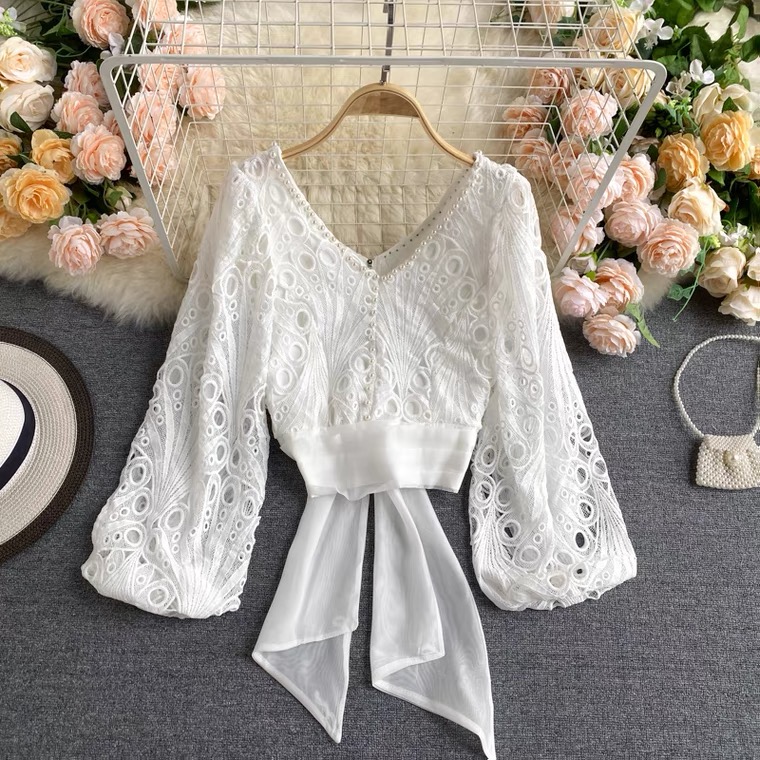 Palace Style Tp, Hollow Lace, Bubble Sleeve, Tie Waist, Short Style, Beaded Shirt