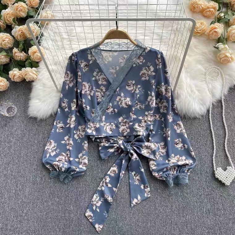 Lace v-neck floral shirt, vintage, strap, waist, short crop blouse
