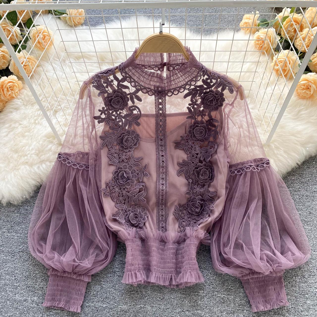 Three-dimensional Flower Collage, Perspective Tulle Top, Lantern Sleeve Slender Short Shirt, Lace Bottom Shirt