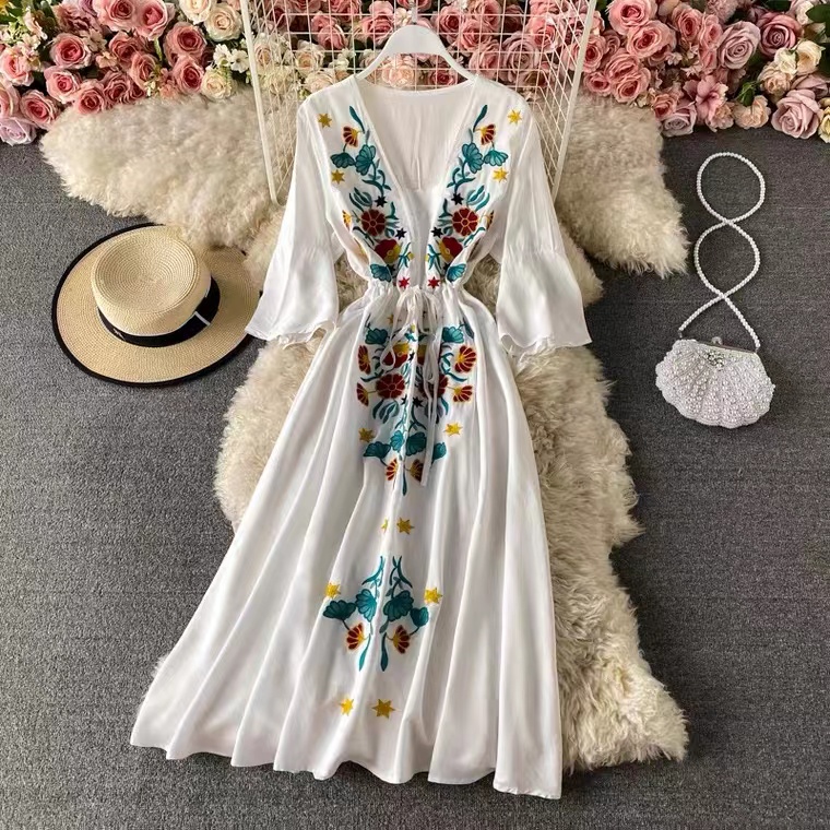 Embroidery, Ethnic Style, Trumpet-sleeve V-neck Dress, Beach Dress Super Fairy Big Swing Dress