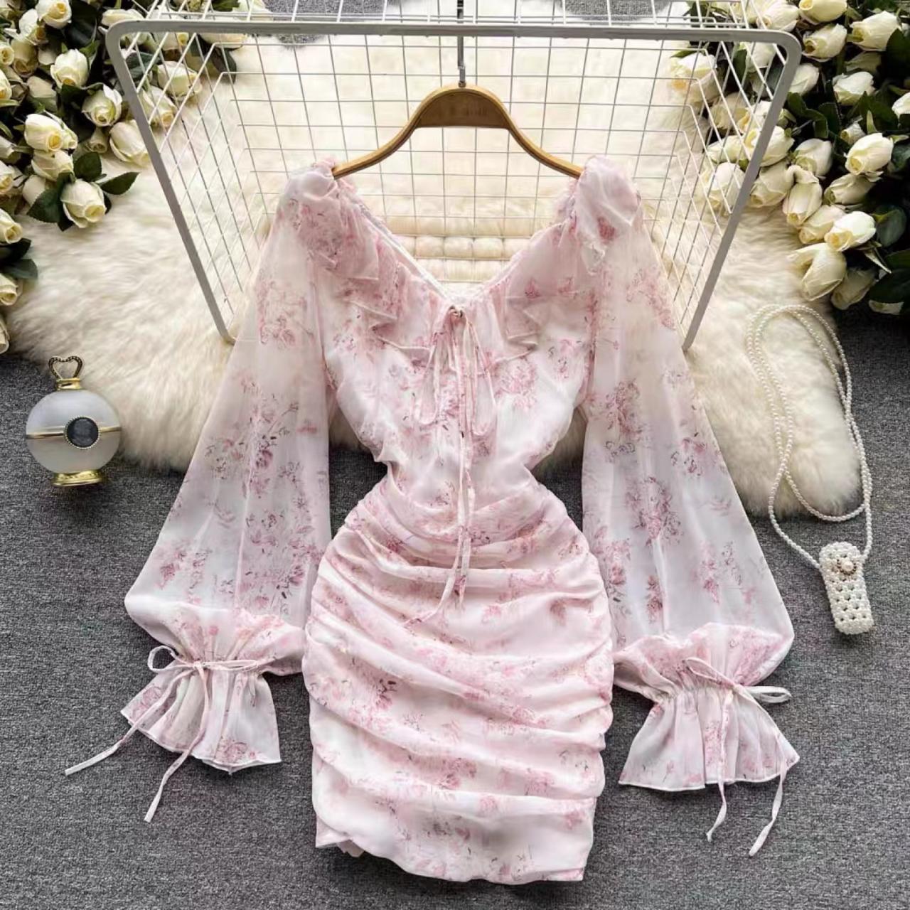Gentle , Pink Floral Fairy Dress, Chiffon V-neck Slim Pleated Dress, Bodycon Dress