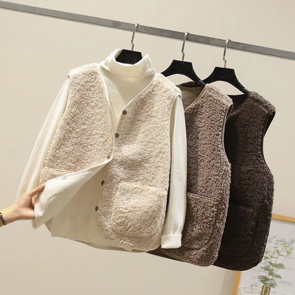 Lamb Wool Vest, Autumn And Winter, Fur Integrated Vest, Granular Plush Jacket