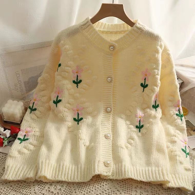 Loose Embroidered Single Breasted Cardigan Top, Fashionable Versatile Long Sleeve Sweater