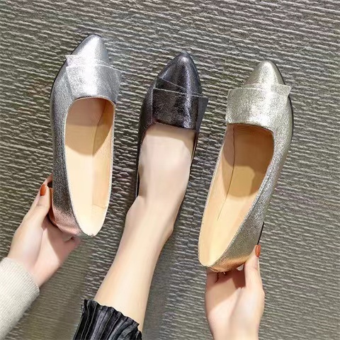 Shallow point flat shoes, simple flat shoes