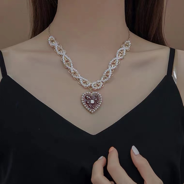 Love Necklace, Sense Of Temperament, Heart-shaped Pearl Choker, Gift, Collarbone Chain
