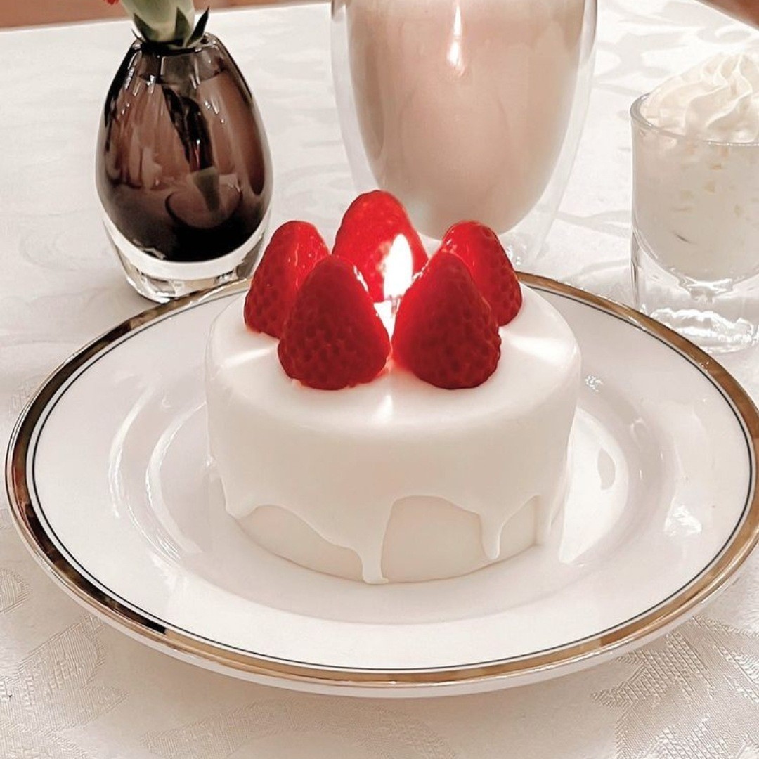 Creative Cake Shaped Scented Candles Birthday Decor Aroma Candles For Home Dining Table