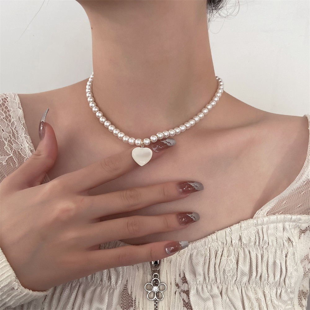 Korean Fashion Peach Heart Pendant Necklace For Women Beaded Pearl Pendant Necklace