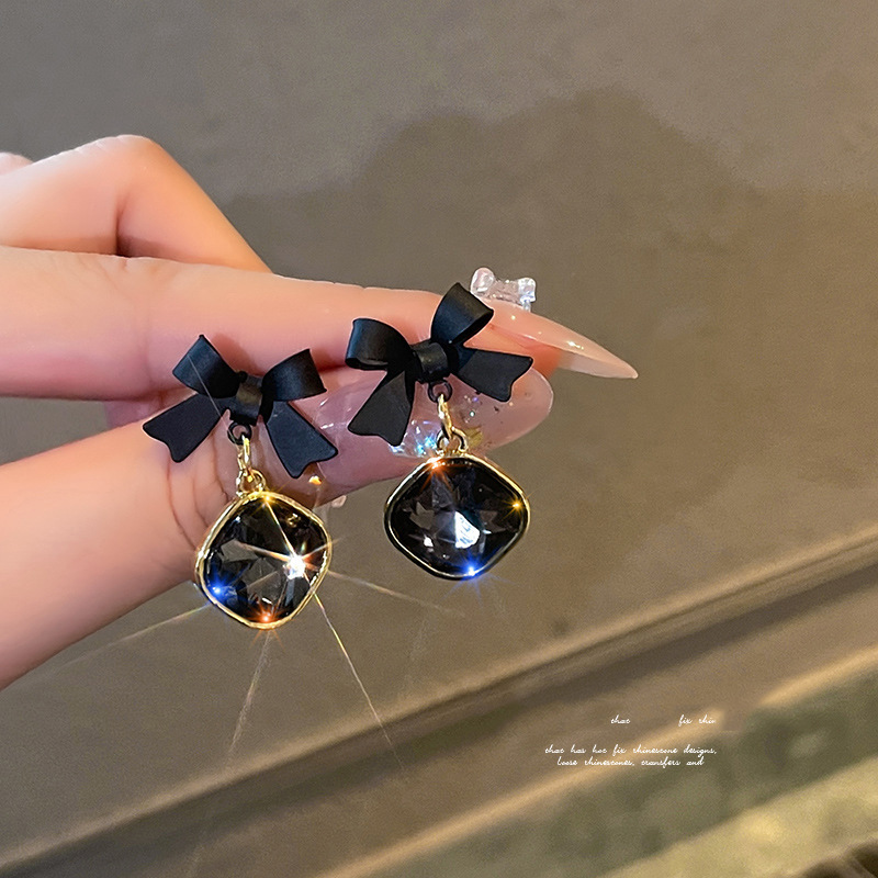 Women's Crystal Black Bow Earrings Charm Earrings Pendant Anniversary Jewelry Accessories