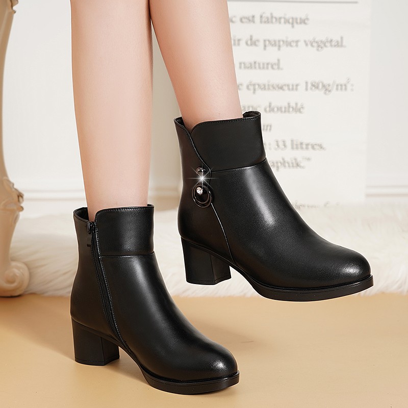 Fashion Soft Leather Women Ankle Boots High Heels Zipper Shoes Warm Wool Winter Boots For Women Plus Size 35-41 Botas