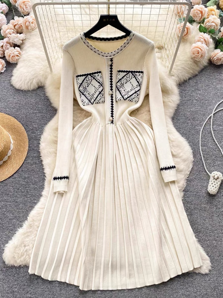 Vintage-inspired White Pleated Ivory Sweater Dress
