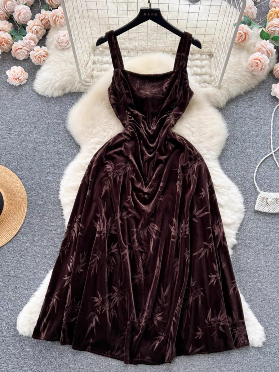 Temperament, Square Collar Dress, Pleated Slim Mid-length Vintage Velvet Dress,spaghetti Strap Dress